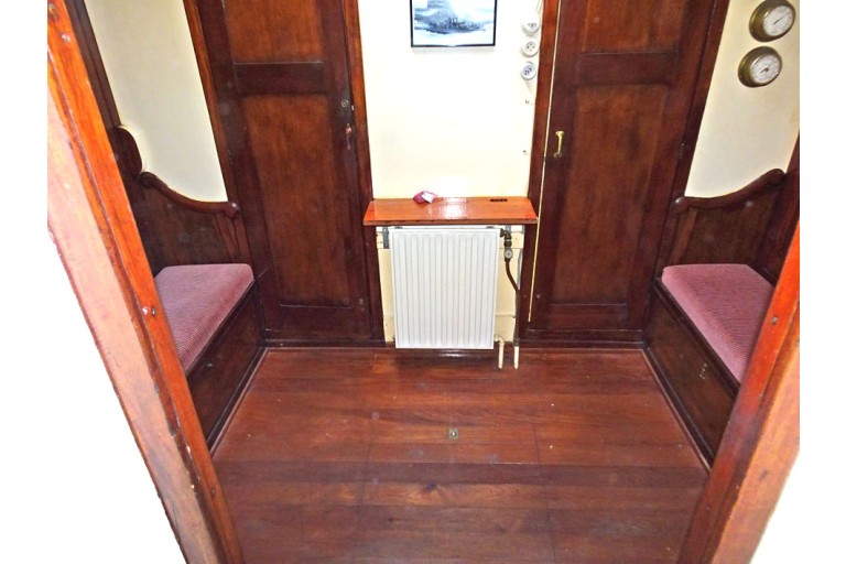 Tugboat Antonie II with TRIWV