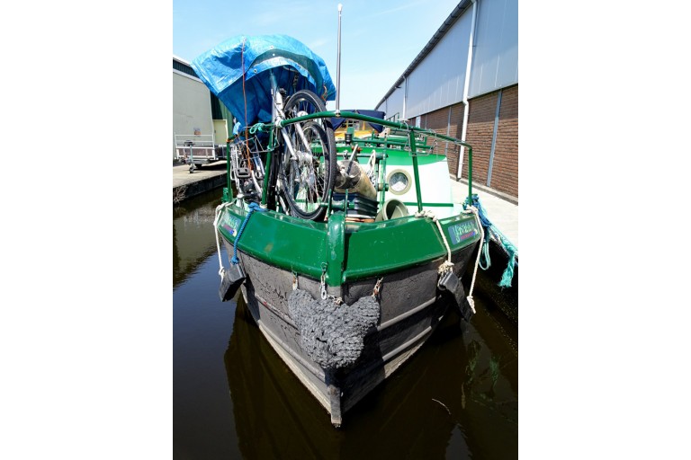 Fahrendes Wohnschiff 17.30