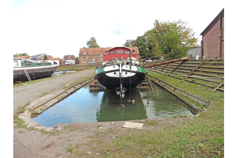 Péniche Hollandaise 25.66 avec certificat