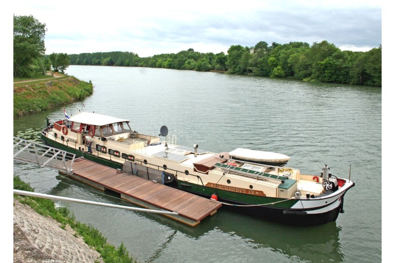 Péniche Hollandaise 25.66 avec certificat