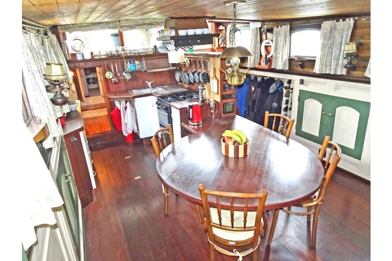 Péniche Hollandaise 25.66 avec certificat