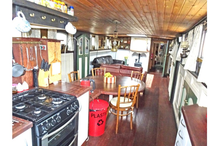 Péniche Hollandaise 25.66 avec certificat