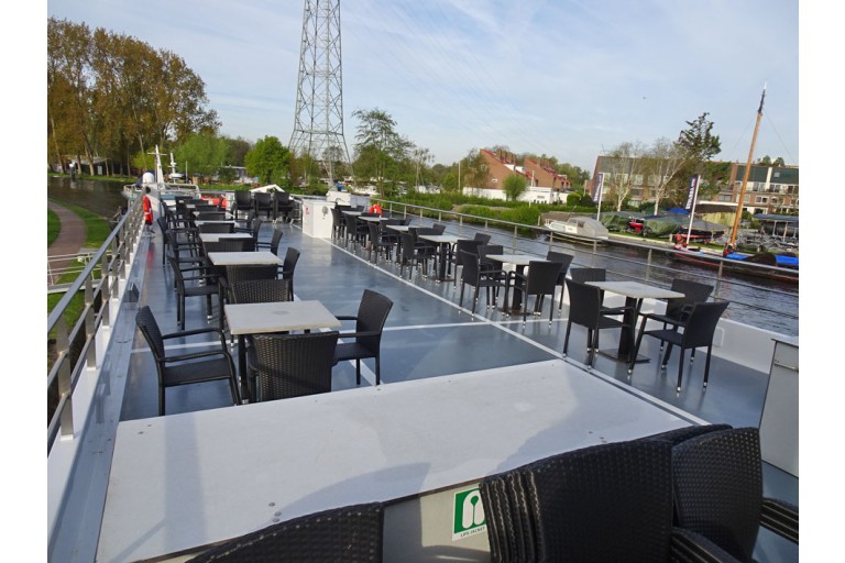 Passenger vessel 220 pax, Rhine certificated