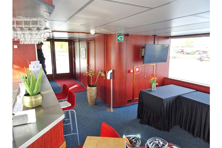 Passenger vessel 220 pax, Rhine certificated