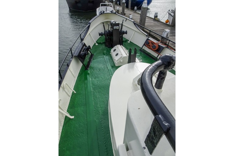 ex-Inspection vessel with TRIWV