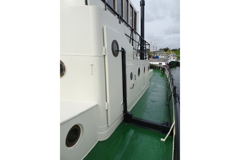 ex-Inspection vessel with TRIWV