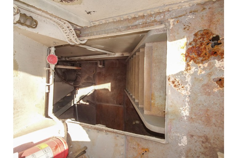 ex-Inspection vessel with TRIWV