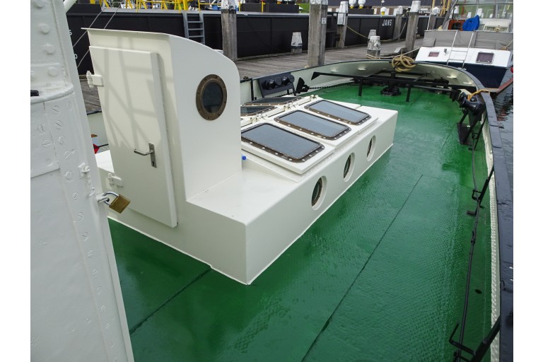 ex-Inspection vessel with TRIWV