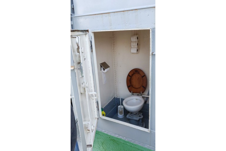 ex-Inspection vessel with TRIWV