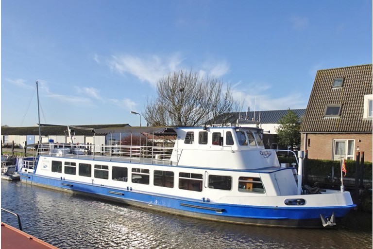 Fahrgastschiff 200 gäste