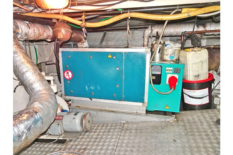 Fahrgastschiff 200 gäste