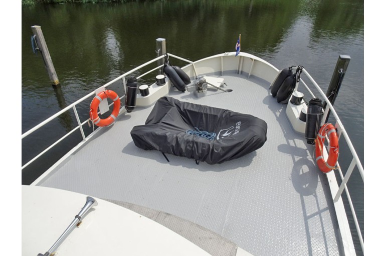 Motor Cutter 16.36, Live Aboard with TRIWV