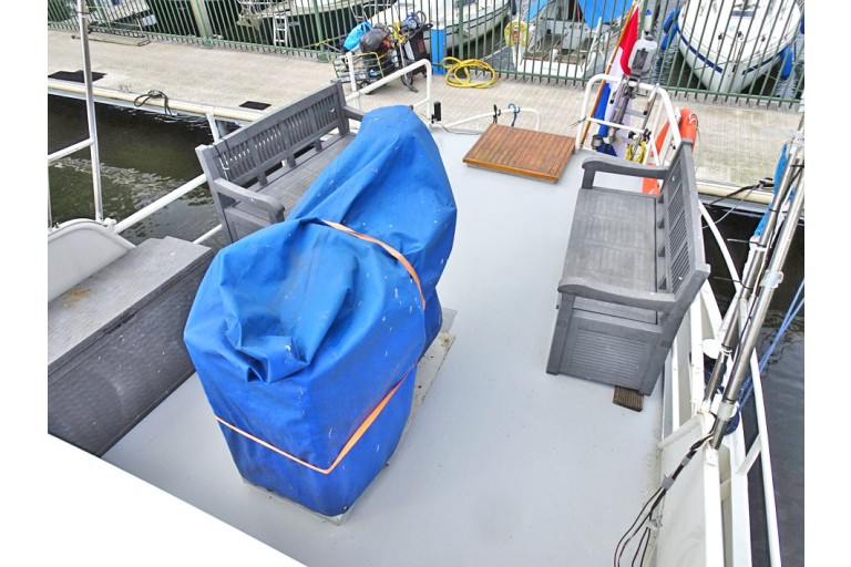 Motor Cutter 16.36, Live Aboard with TRIWV