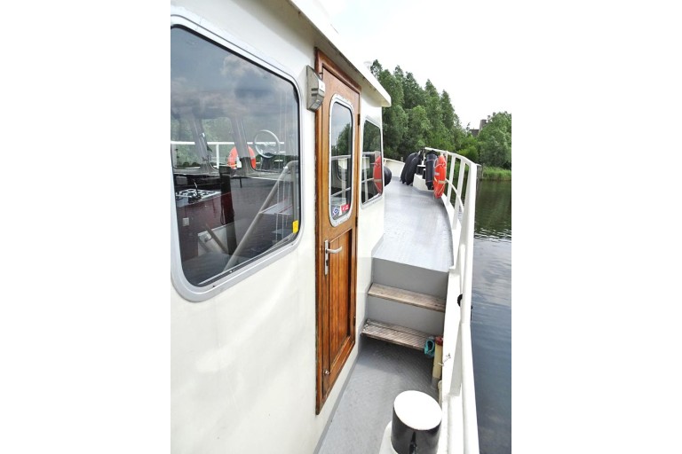 Motor Cutter 16.36, Live Aboard with TRIWV