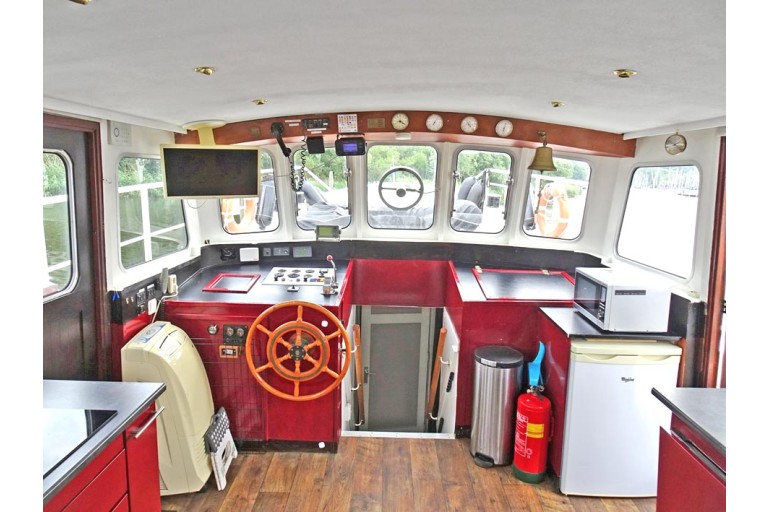 Motor Cutter 16.36, Live Aboard with TRIWV