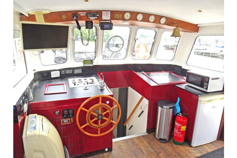 Motor Cutter 16.36, Live Aboard with TRIWV