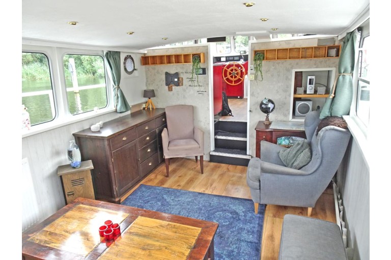 Motor Cutter 16.36, Live Aboard with TRIWV