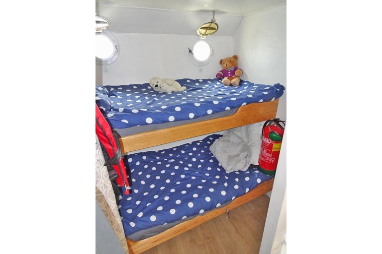 Motor Cutter 16.36, Live Aboard with TRIWV