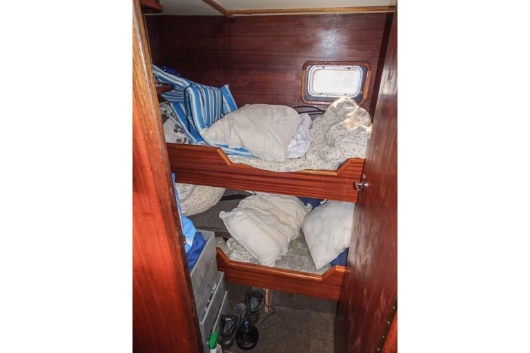 Motor cruiser Goya 12.50 Flybridge