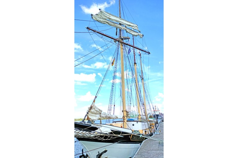 Dreimast Toppsegelschoner Swaensborgh