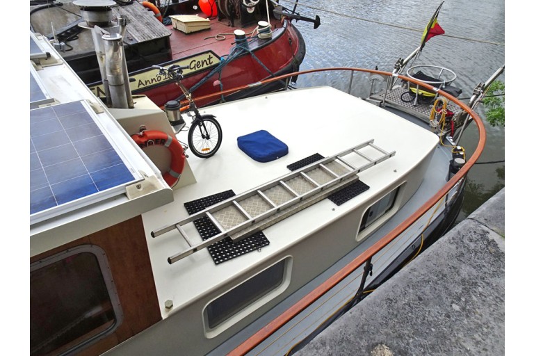 Luxe Motor 24.56 with TRIWV