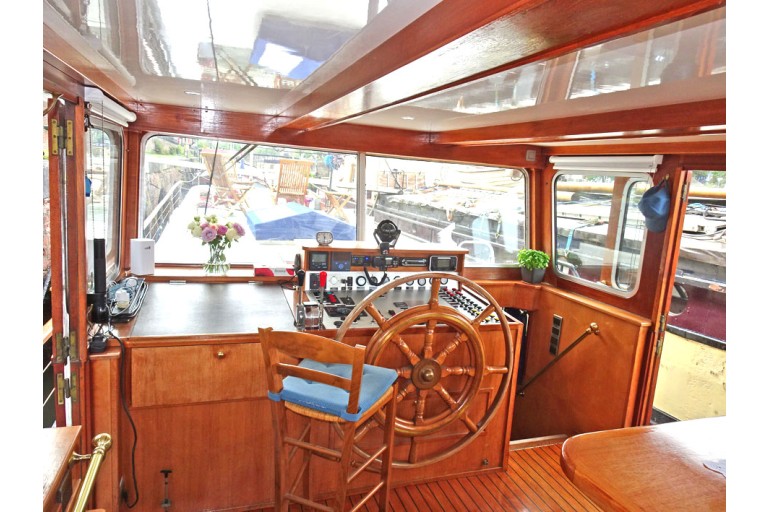 Luxe Motor 24.56 with TRIWV