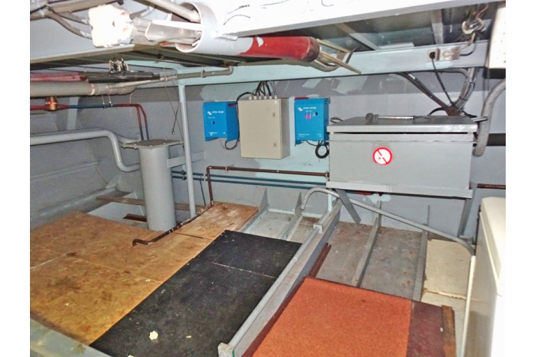 Tages Fahrgastschiff 245 gäste