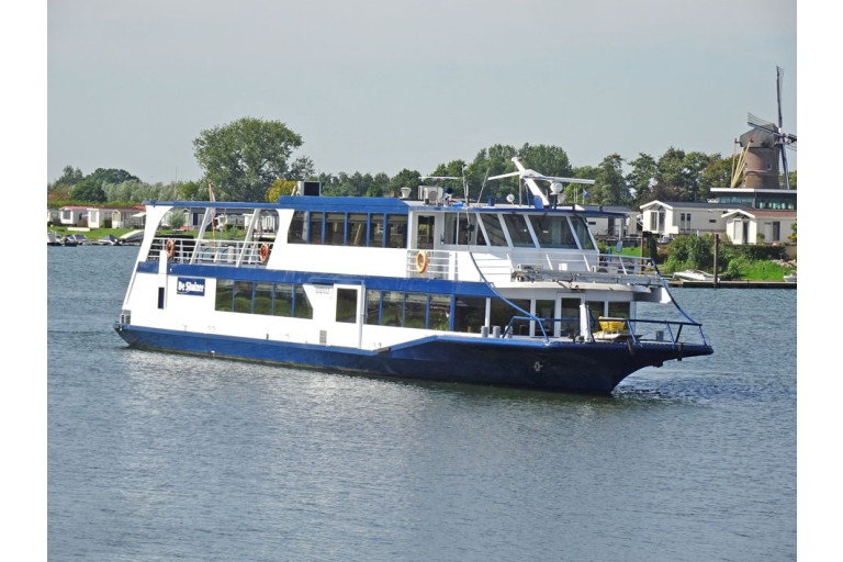 Tages Fahrgastschiff 245 gäste