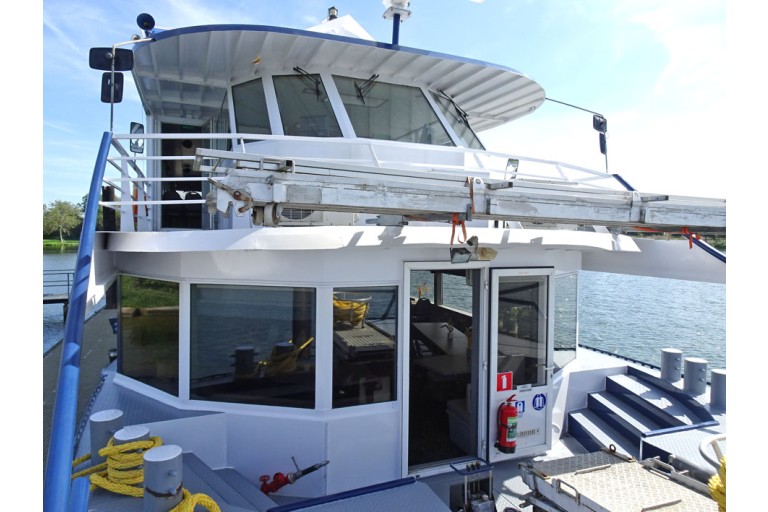 Tages Fahrgastschiff 245 gäste