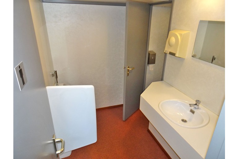 Tages Fahrgastschiff 245 gäste