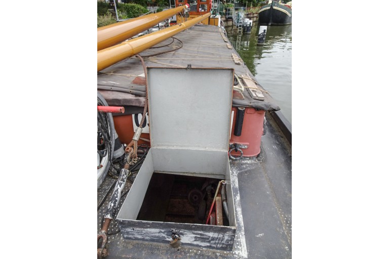 Luxe Motor 24.08 with ES-TRIN