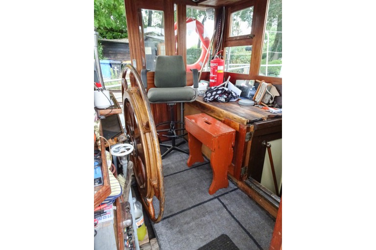 Luxe Motor 24.08 with ES-TRIN