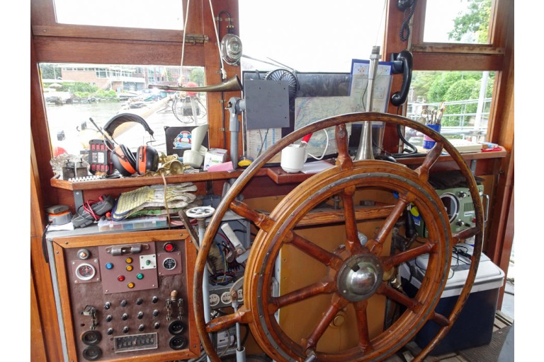 Luxe Motor 24.08 with ES-TRIN