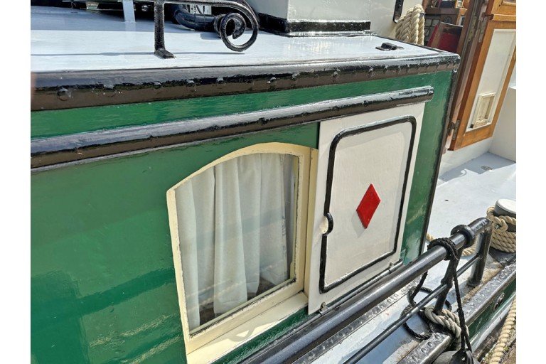 Peniche Hollandaise 19.08 Luxe Motor