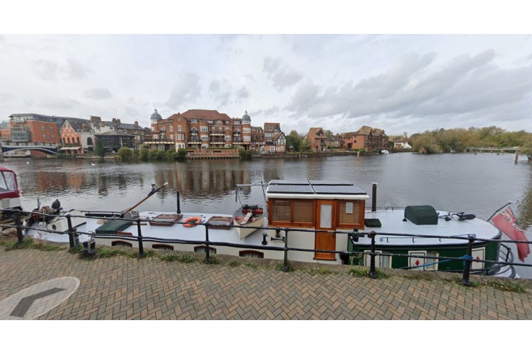 Peniche Hollandaise 19.08 Luxe Motor