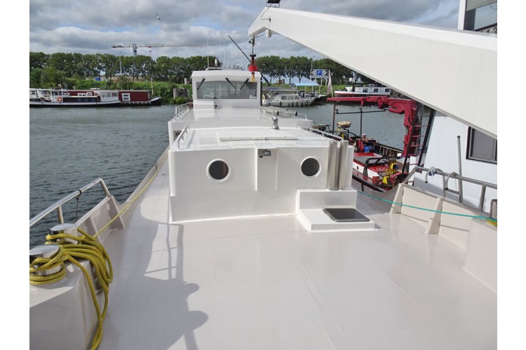 Rhine certified Sailing Live Aboard Barge 26.30