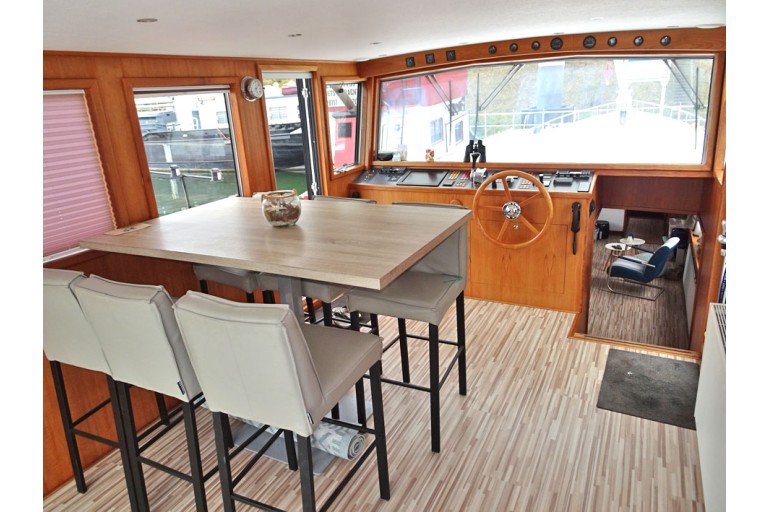 Rhine certified Sailing Live Aboard Barge 26.30