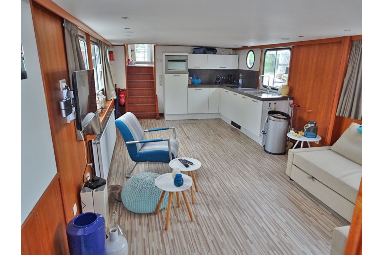 Rhine certified Sailing Live Aboard Barge 26.30