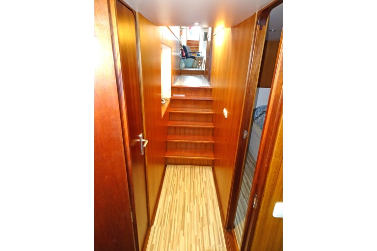 Rhine certified Sailing Live Aboard Barge 26.30