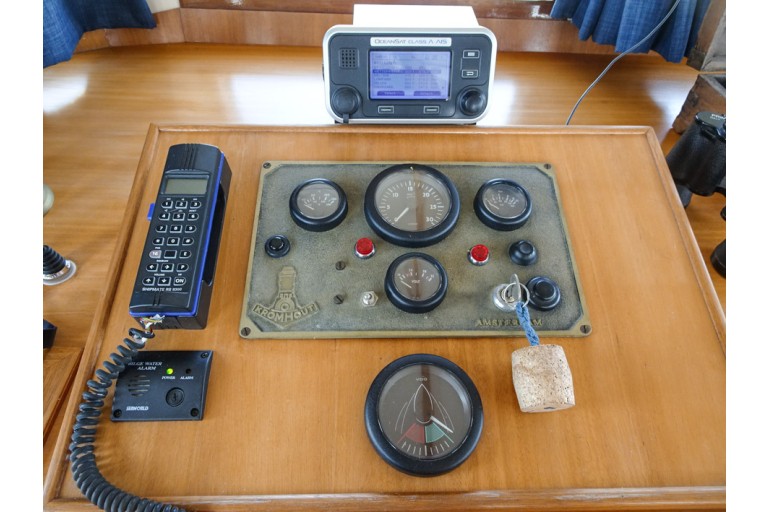 Peniche Hollandaise 27.00 avec certificat, Luxe Motor