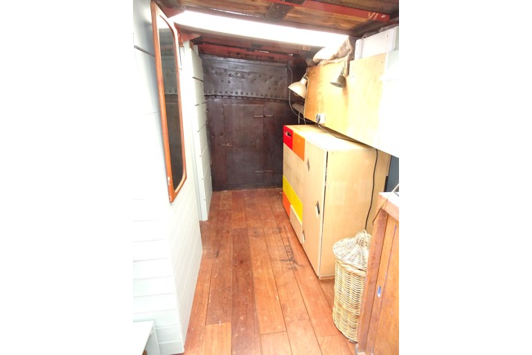 Dutch Barge IJsselaak 19.59