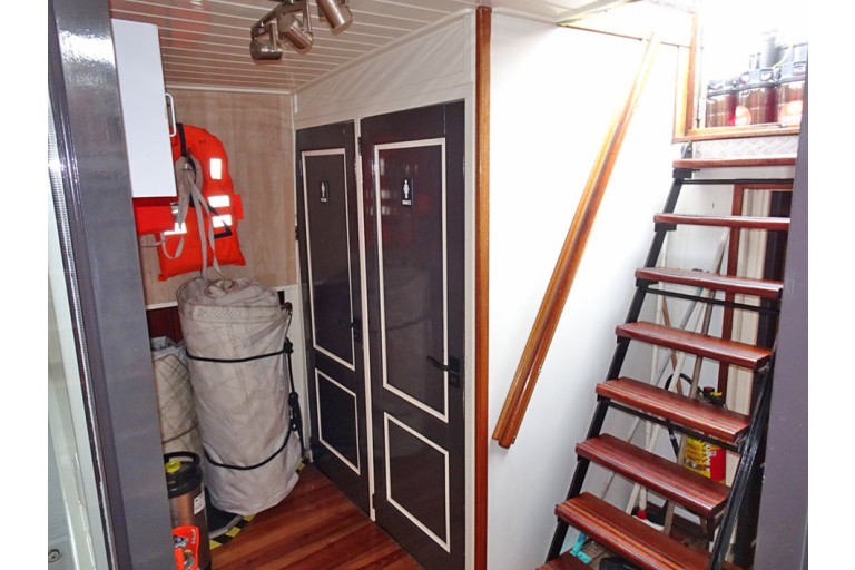 Two-masted Charter Clipper for 28 night guests