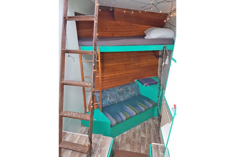 Two-masted Charter Clipper for 28 night guests