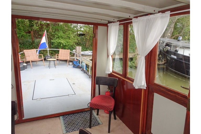 Dutch Barge 19.10