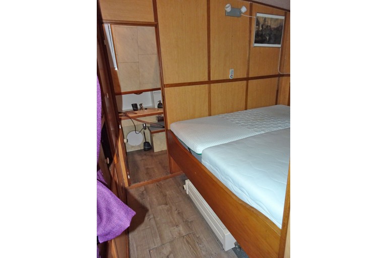 Live Aboard Barge 19.40