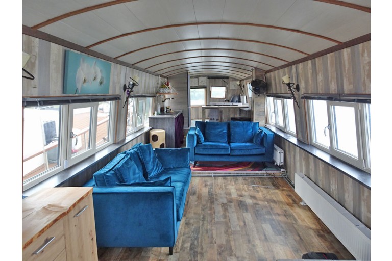 Live Aboard Barge 19.40