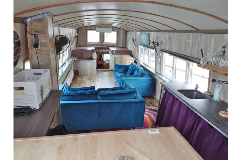 Live Aboard Barge 19.40