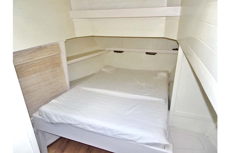 Cotre Péniche à voile 18.00 avec ES-TRIN