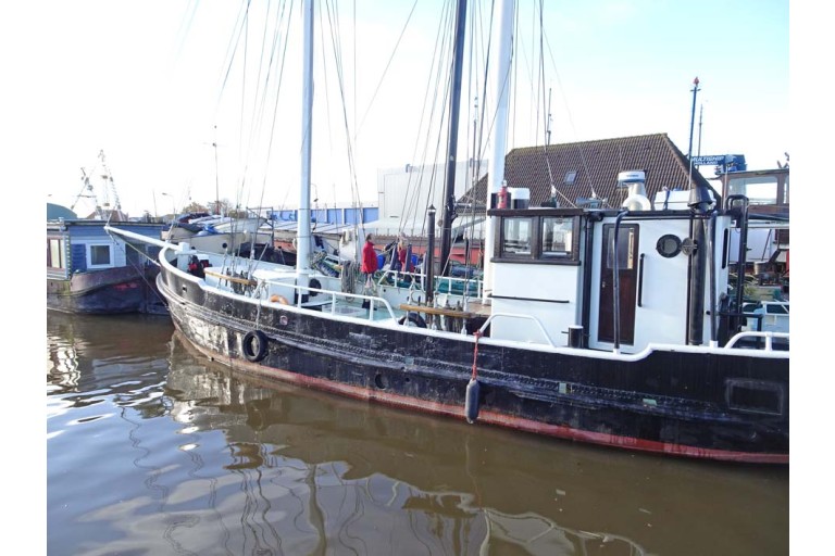 Cotre Péniche à voile 18.00 avec ES-TRIN