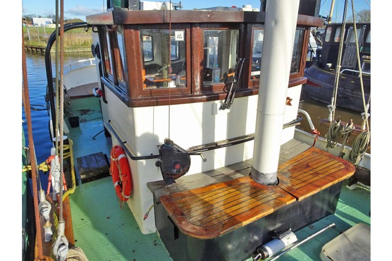 Cotre Péniche à voile 18.00 avec ES-TRIN